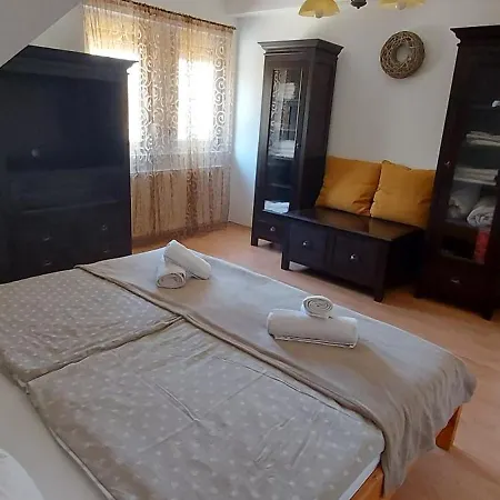 Apartmán Katica Kehidakustány